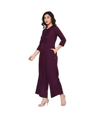 Fabnest women solid wine jumpsuit with pleat work 3