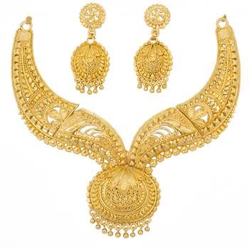 Piah Fashion Alloy Necklace set   ethnic jewellery  For Women
 (Gold) 1