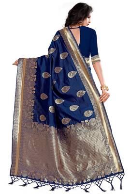 Blue Woven Silk Blend Saree With Blouse 3