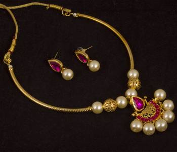 Piah Fashion Alloy  Necklace Set jewellery For Women(Gold) 3