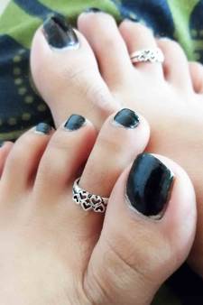Silver toe-rings