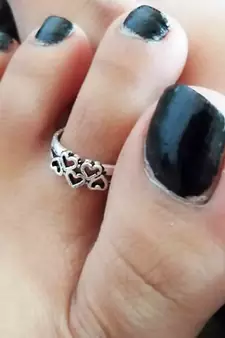 Silver toe-rings