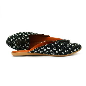 Black Print Mules Half Jutis For Women 2