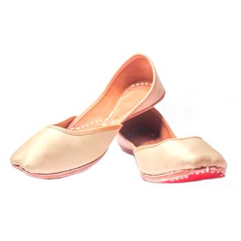 Peppithreads Ethnic Genuine Leather Soild Flats for Ladies Design No A 1