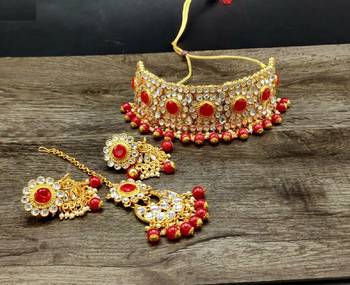 Gold plated Red Stone Studded Choker Necklace Set 2