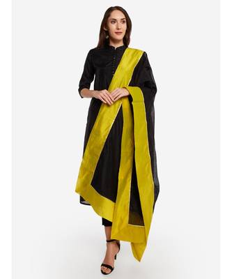 A Desi Weavess , Occasion Party wear black duppatta with a lime green  border 2