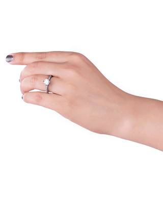Three Prong Setting CZ Gem Ring 3