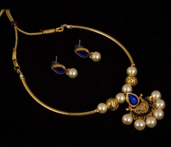 Piah Fashion Alloy elegant  Necklace Set For Women & girls 3