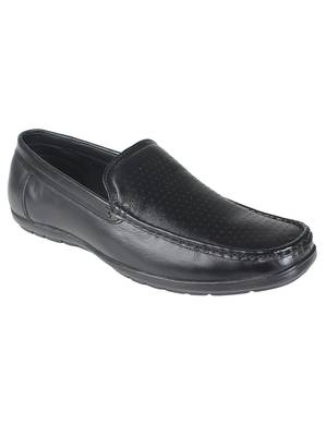 Vardhra Men's Black Genuine Leather Casual Loafer 1