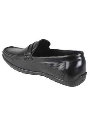 Vardhra Men's Black Genuine Leather Casual Loafer 3