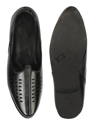 Vardhra Men's Black Genuine Leather Casual Mojaris/Jutti 4