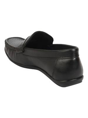 Vardhra Men's Black Genuine Leather Party Outdoor Casual Loafer 2