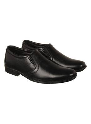 Vardhra Men's black Genuine Leather Party Slip On Formal Shoes 1