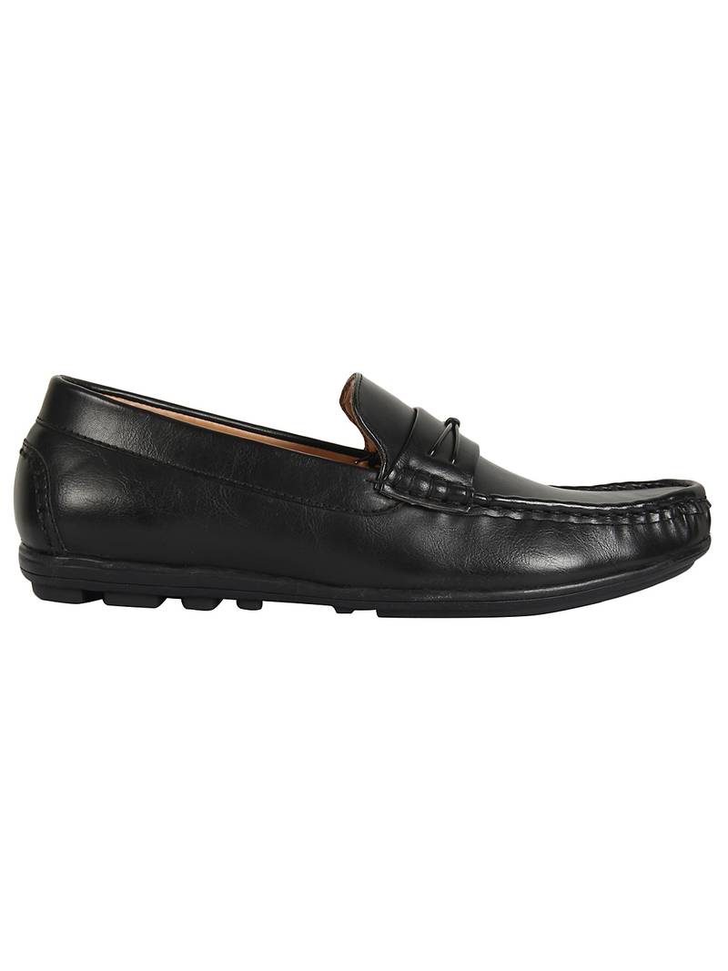 Vardhra Men's Black Synthetic Leather Casual Loafer