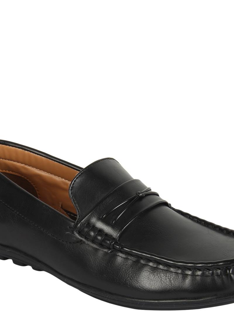 Vardhra Men's Black Synthetic Leather Casual Loafer