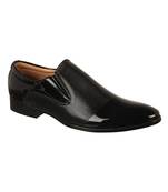 Vardhra Men's Black Synthetic Leather Slip On Formal Shoes