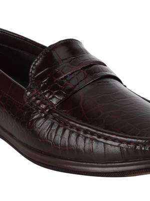 Vardhra Men's Brown Genuine Leather Croco Casual Loafer 5