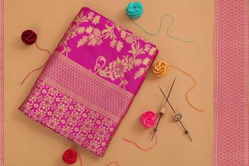 Pink woven art silk saree with blouse 4