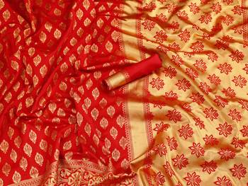 Red woven art silk saree with blouse 2