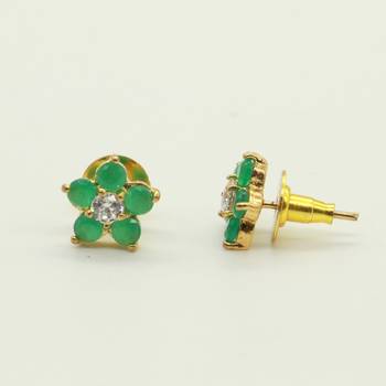Green emerald  studs 2