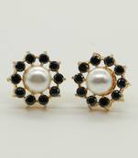 Black pearl studs