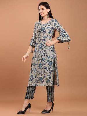 Women Blue Chanderi Silk Printed Straight Kurta with Palazzos 3