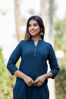 KAAJH Navy Blue Solid Cotton Casual Kurta  5