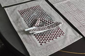 Home Furnishing Decor Cotton Table Cloth With 6 Table mats & Napkins ( Size: Runner: 72 X 12,Mats: 18 X 12 Inch) 3