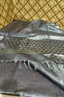 fabric details: Handwoven multicolor dye linen saree with blouse piece