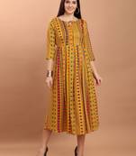 Sajnee Women's Yellow Printed Rayon Flared Kurta