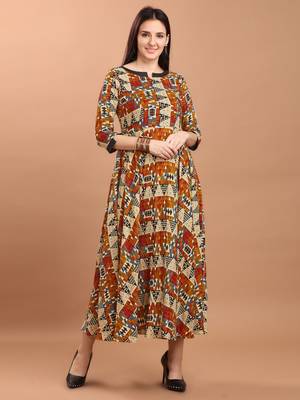 Sajnee Women's Multicolor Printed Rayon Flared Kurta 1