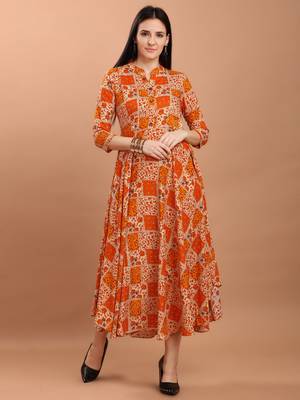 Sajnee Women's Orange Floral Print Rayon Flared Kurta 1