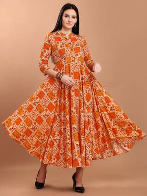 Sajnee Women's Orange Floral Print Rayon Flared Kurta 2