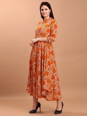 Sajnee Women's Orange Floral Print Rayon Flared Kurta 3