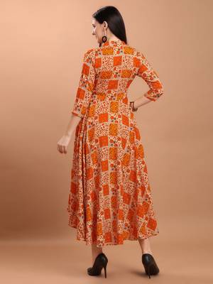 Sajnee Women's Orange Floral Print Rayon Flared Kurta 4