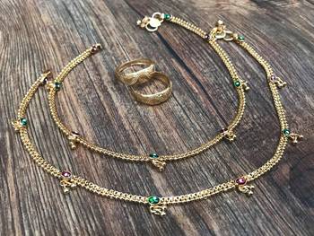 Gold anklets 1