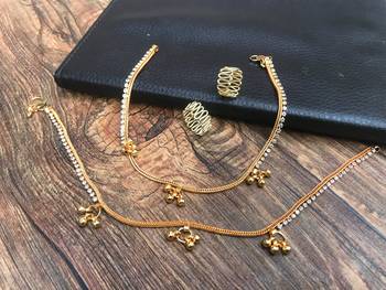 Gold anklets 1