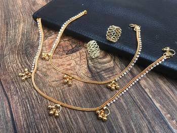 Gold anklets 2