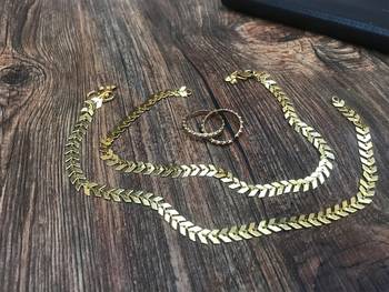 Gold anklets 4