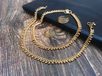 Gold anklets 2