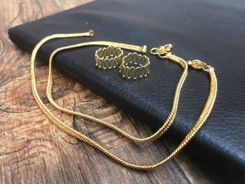 Gold anklets 1