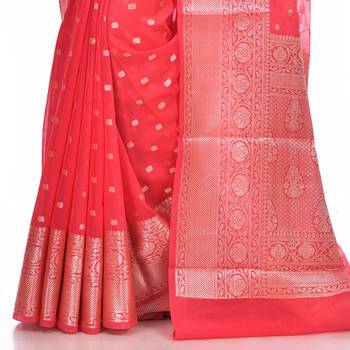 Red woven pure georgette saree with blouse 2