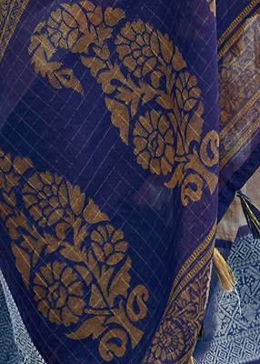 Beige printed cotton silk saree with blouse 3