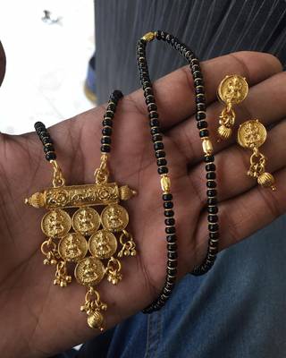 Gold mangalsutra 2