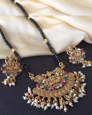 Gold mangalsutra 1