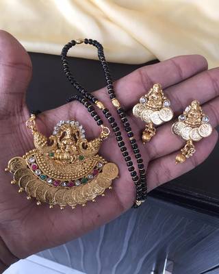 Gold mangalsutra 1