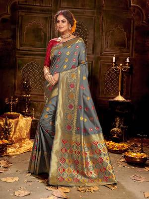 Grey woven banarasi silk saree with blouse 1