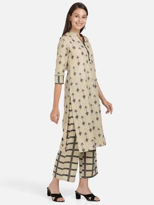 Vbuyz Women's Arrow Print Straight Cotton Beige Kurta With Palazzo 3