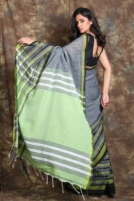 Grey woven cotton saree with blouse 3