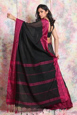 Black woven cotton saree with blouse 2